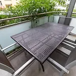 דירה Terrific 2bd Flat Near Center And - 5 *