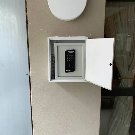 Διαμέρισμα Terrific 2bd Flat Near Center And - 5